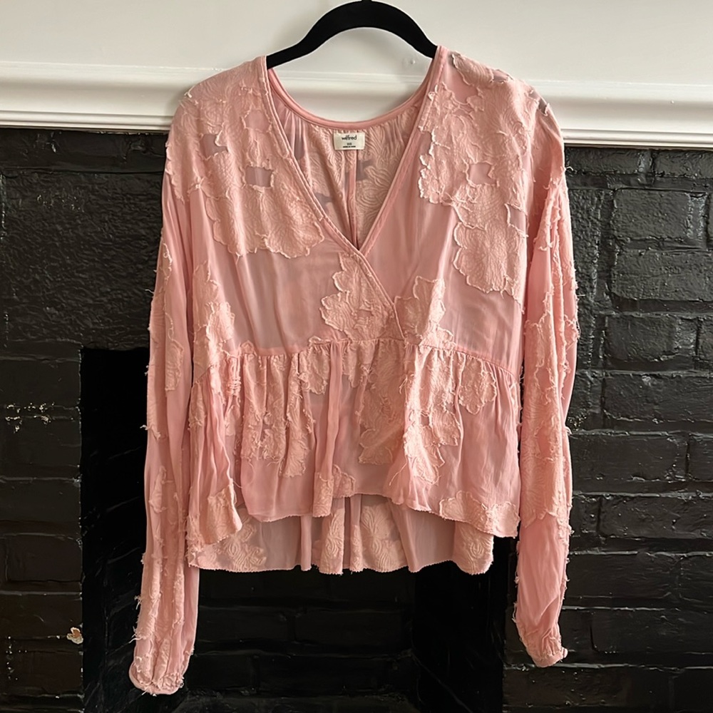 Aritzia Wilfred Shirt